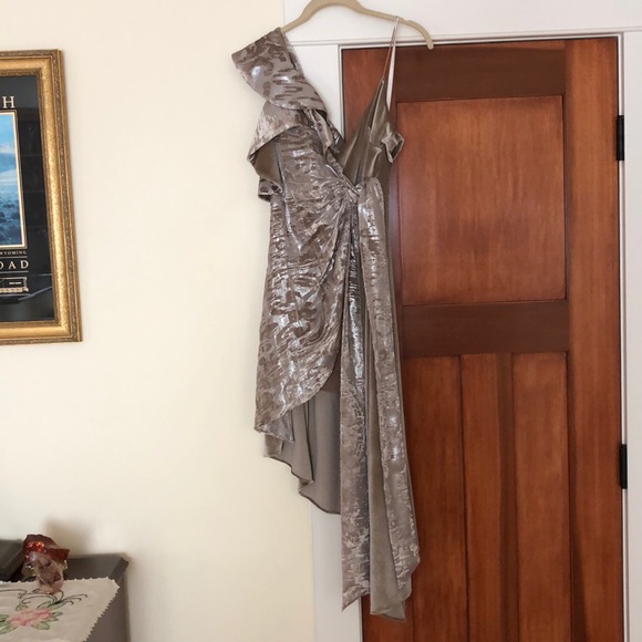 NEW Self-Portrait Devore velvet wrap dress - Picture 5 of 6